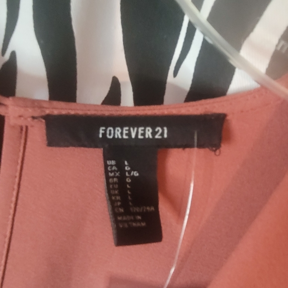 Forever 21 size Large color Mauve - Picture 4 of 7